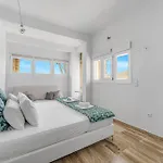 Super Rockies Villa