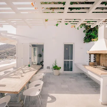 Super Rockies Villa
