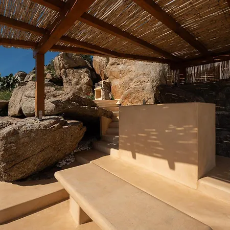 Super Rockies Villa